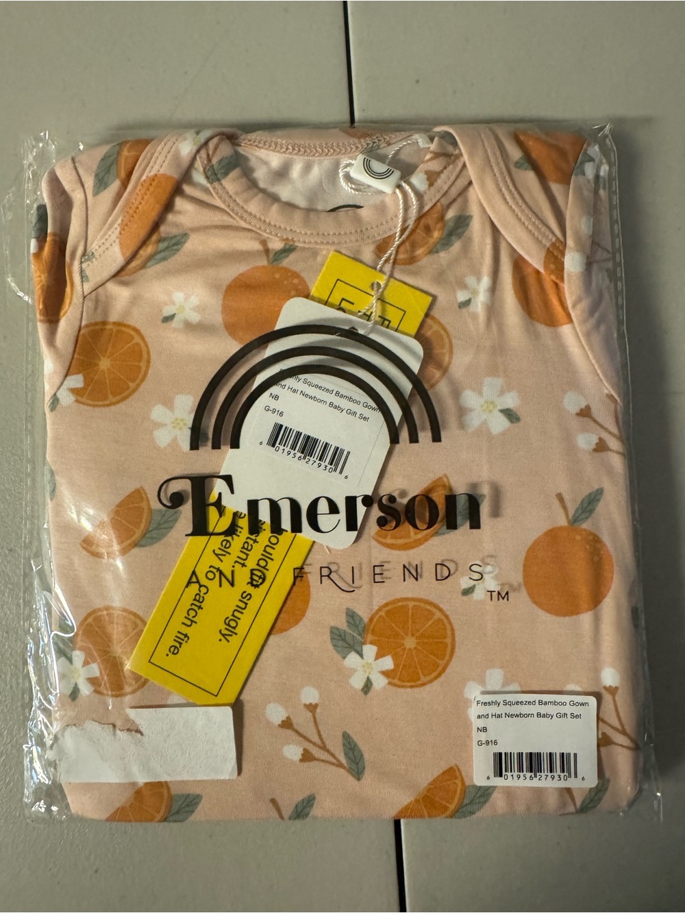 Emerson Friends Peach Freshly Squeezed Print Baby Gown & Hat Set
